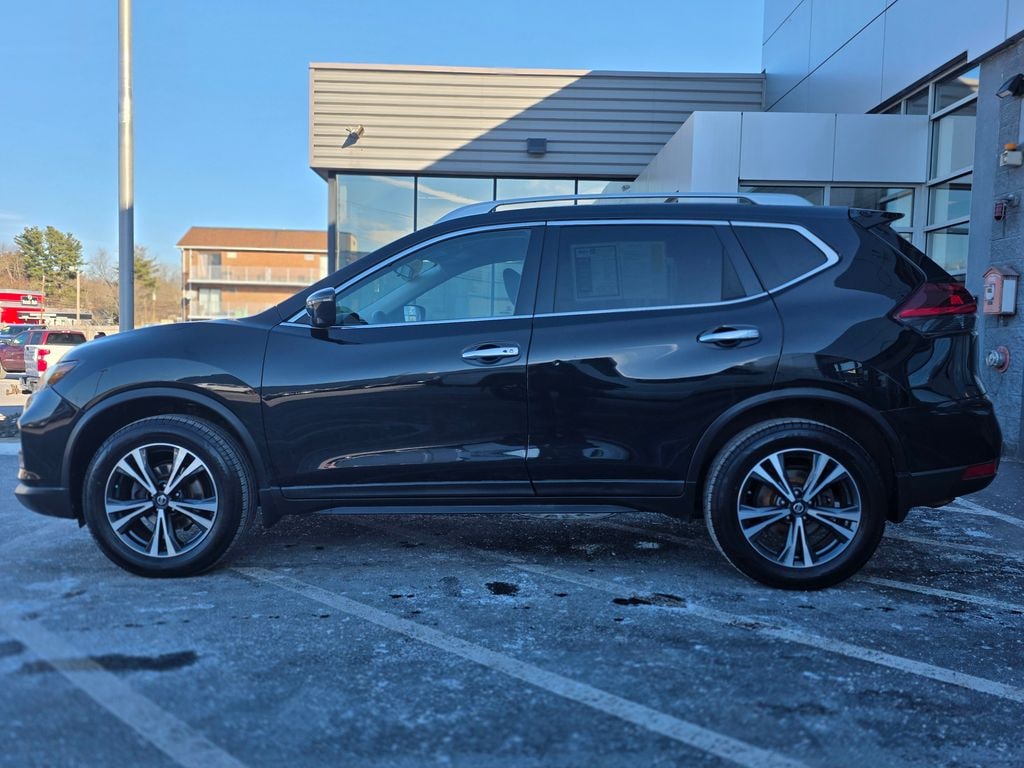 Used 2020 Nissan Rogue SV SUV