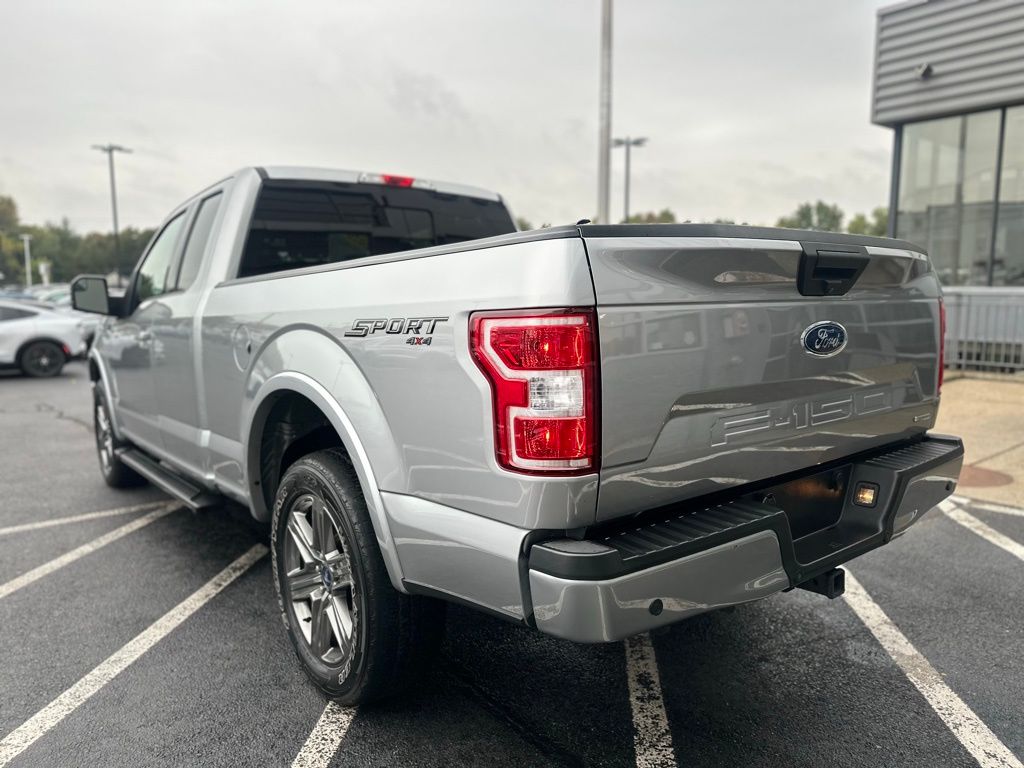 2020 Ford F-150 XLT photo 3