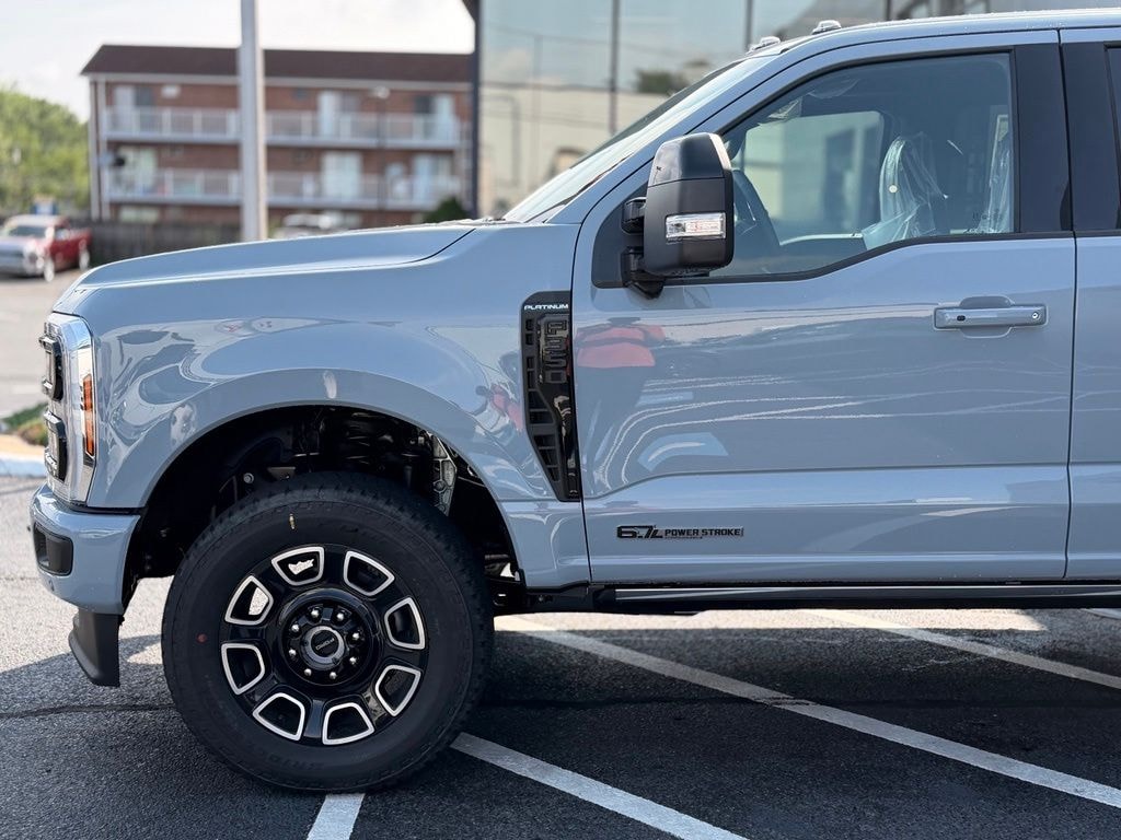 New 2026 Ford F-350SD F-350® Platinum® Truck Crew Cab