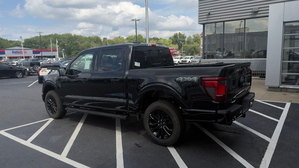 New 2026 Ford F-150 XLT Truck SuperCrew Cab