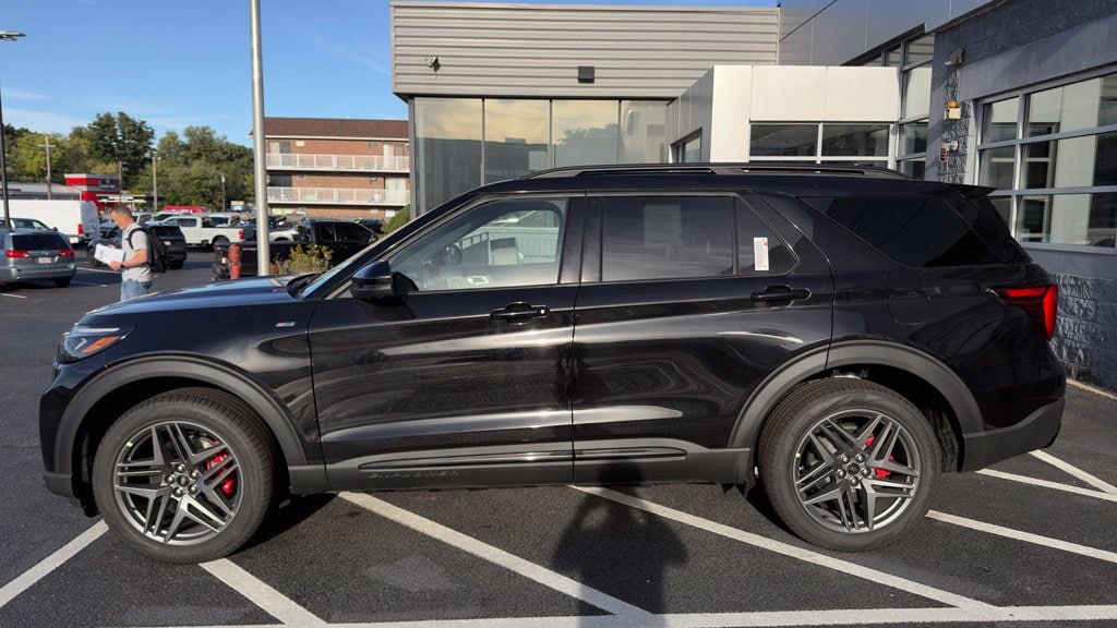 New 2027 Ford Explorer ST-Line SUV