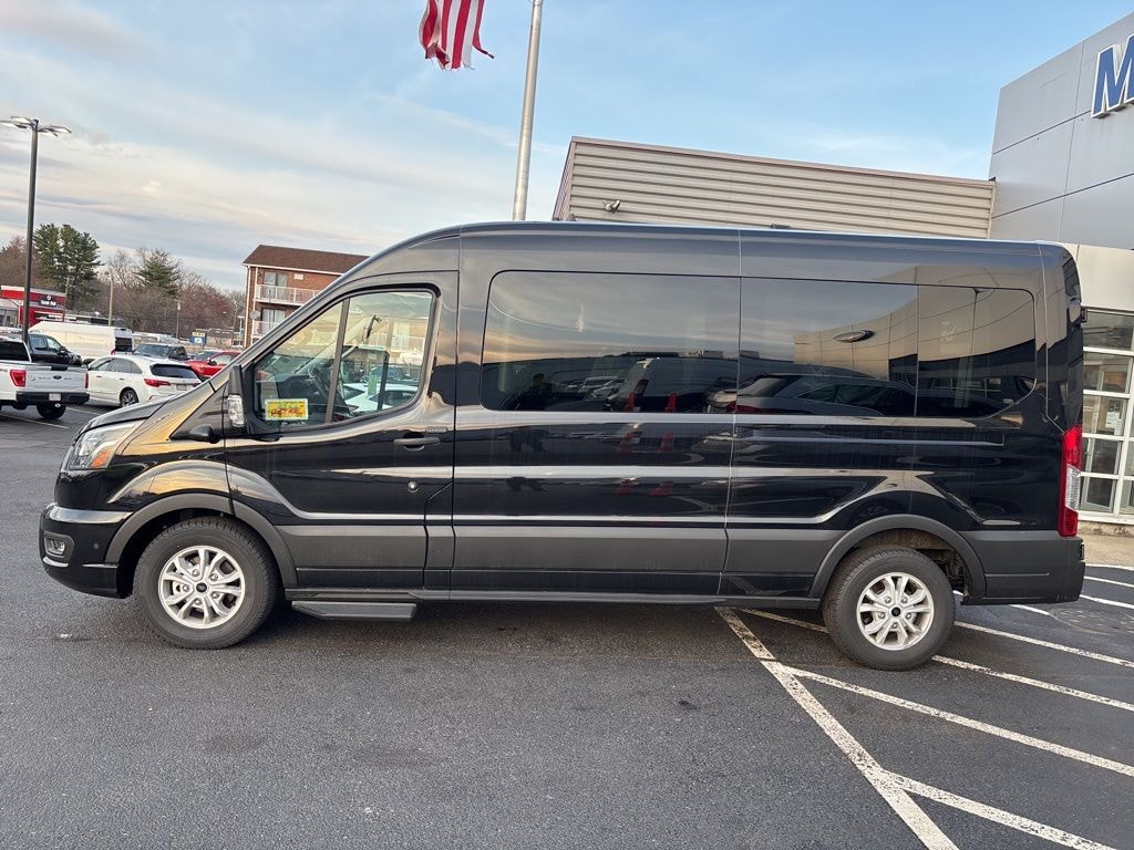 New 2024 Ford Transit-350 Passenger Van XLT Wagon Medium Roof Van