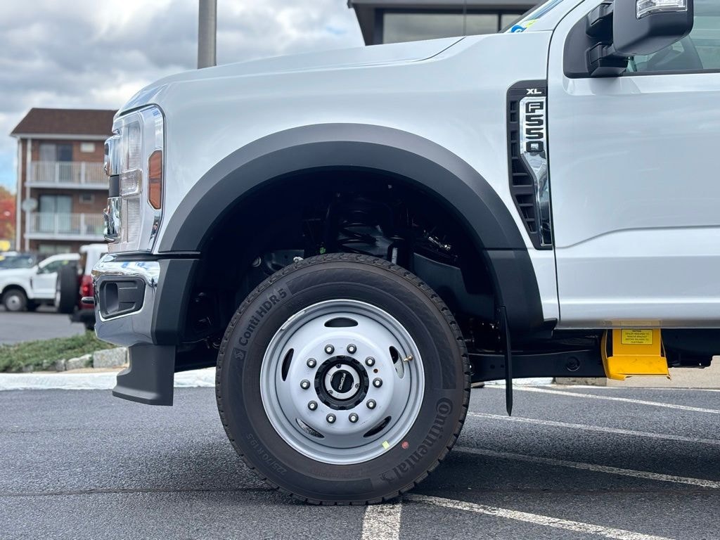 New 2025 Ford F-550SD XL CAB-CHASSIS Truck Regular Cab