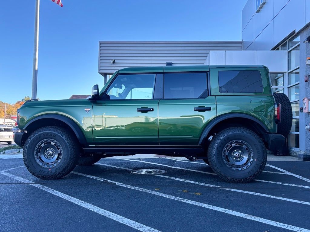 New 2025 Ford Bronco Badlands SUV