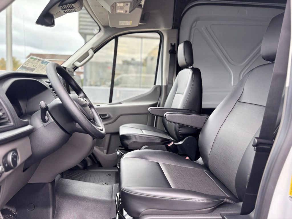 2026 Ford Transit Van Base - Photo 15