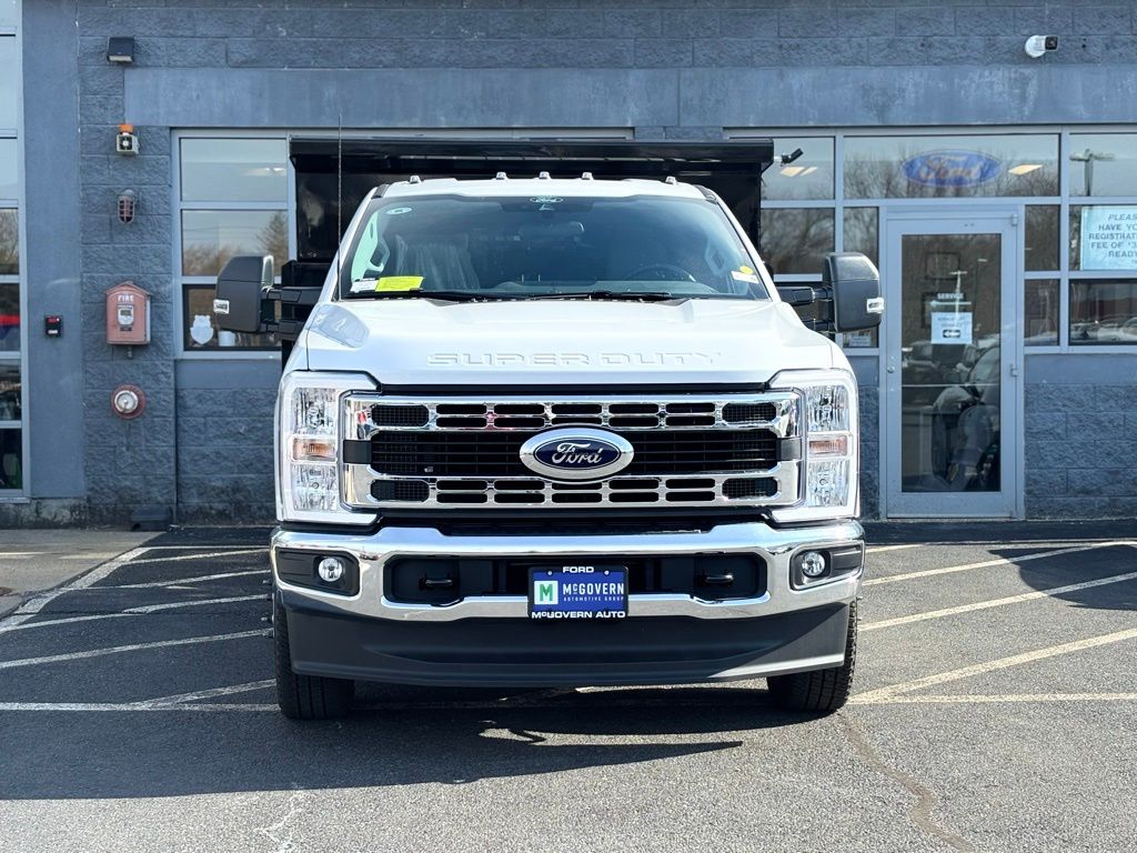2026 Ford F-350 Super Duty Chassis Cab XL - Photo 8