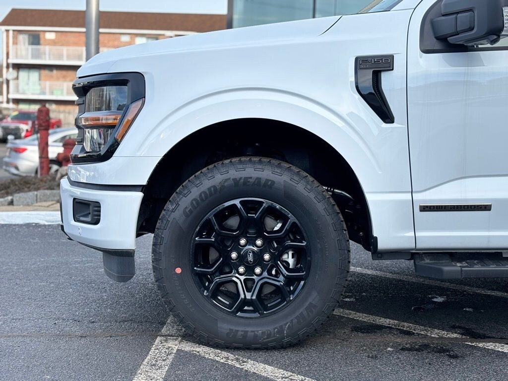 New 2025 Ford F-150 XLT TRUCK