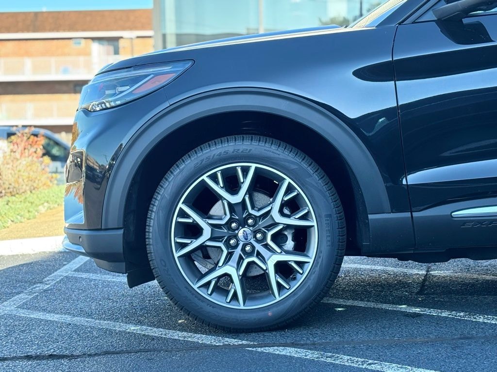 New 2025 Ford Explorer Platinum SUV