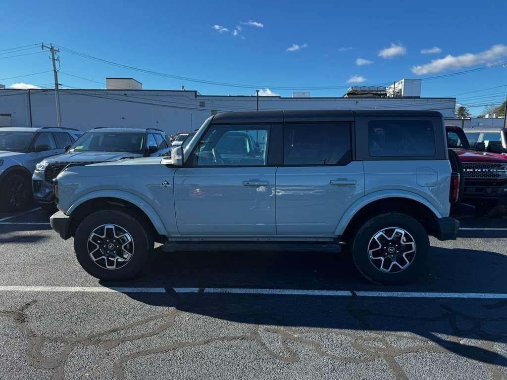 Used 2024 Ford Bronco Outer Banks SUV