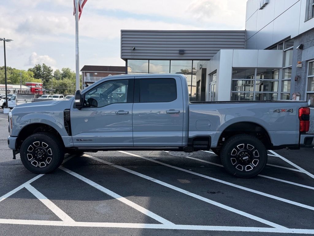 New 2026 Ford F-350SD F-350® Platinum® Truck Crew Cab