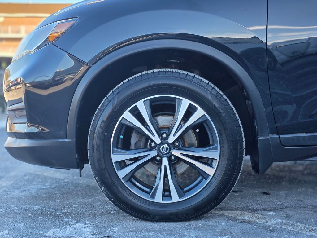 Used 2020 Nissan Rogue SV SUV