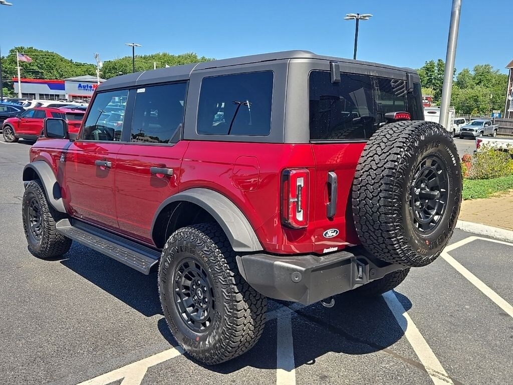 New 2026 Ford Bronco Outer Banks SUV