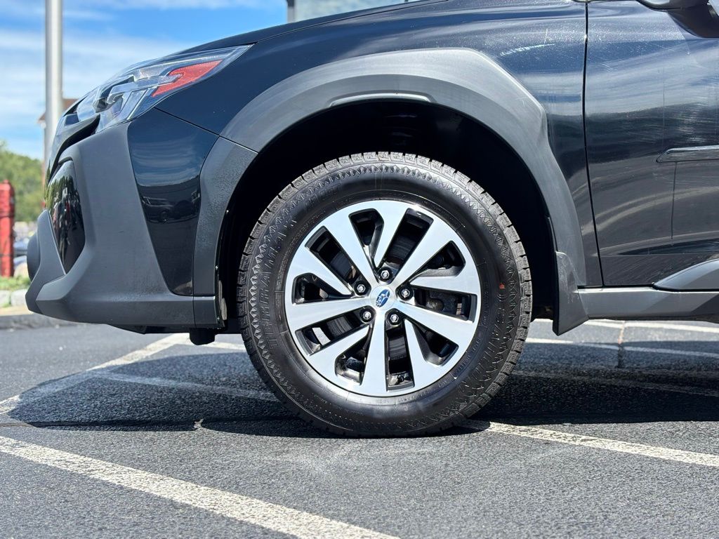2024 Subaru Outback Premium photo 2
