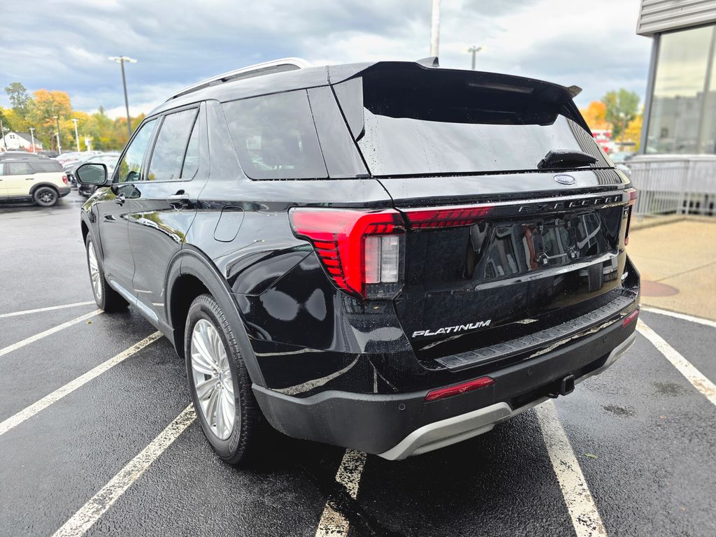 2025 Ford Explorer Platinum photo 3
