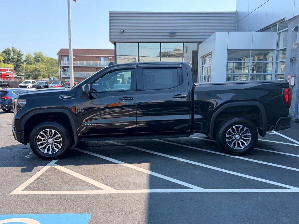 Used 2022 GMC Sierra 1500 AT4 Truck Crew Cab
