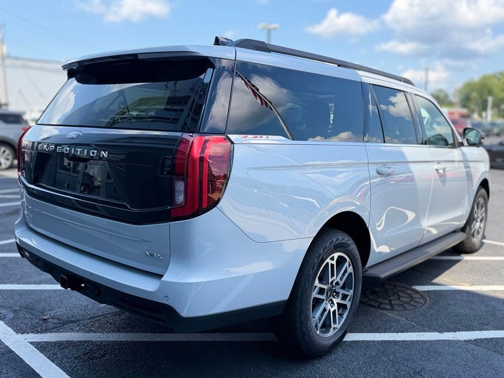 New 2026 Ford Expedition Max Active SUV