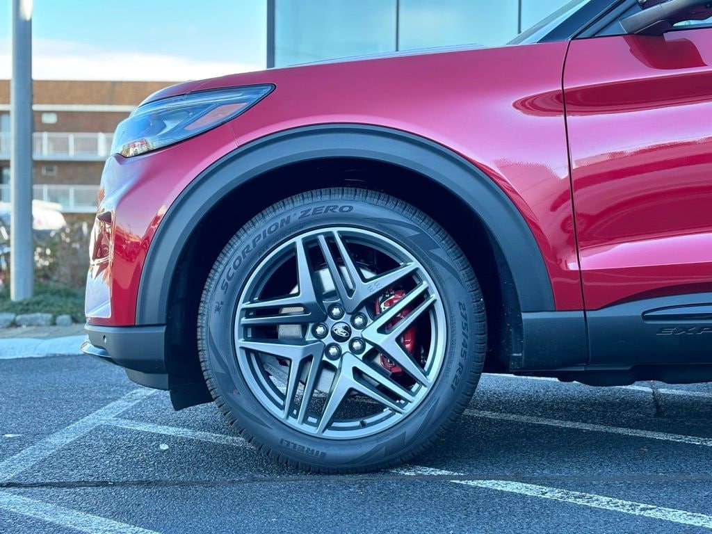 New 2025 Ford Explorer ST SUV
