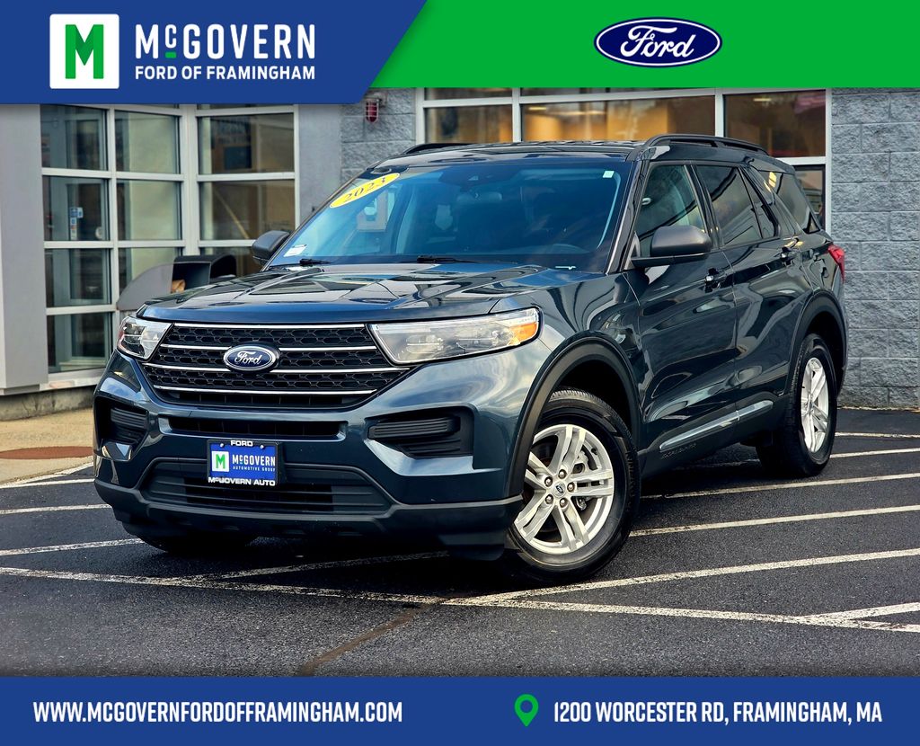 2023 Ford Explorer XLT's photo