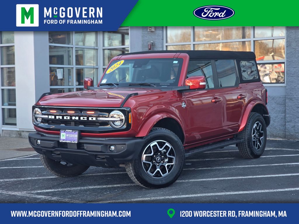 2024 Ford Bronco 4-Door Outer Banks's photo