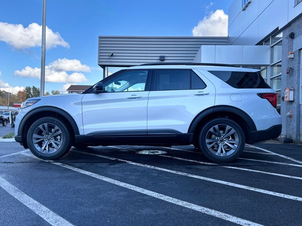 New 2026 Ford Explorer Active SUV