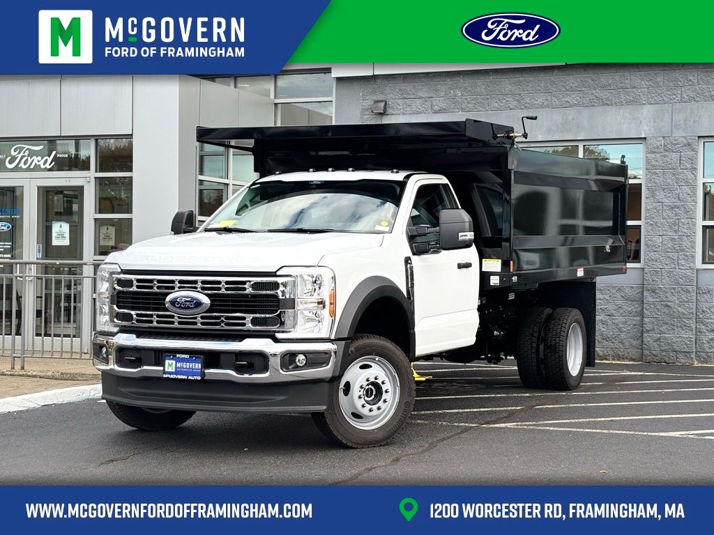 2025 Ford F-550 Super Duty Chassis Cab XL's photo