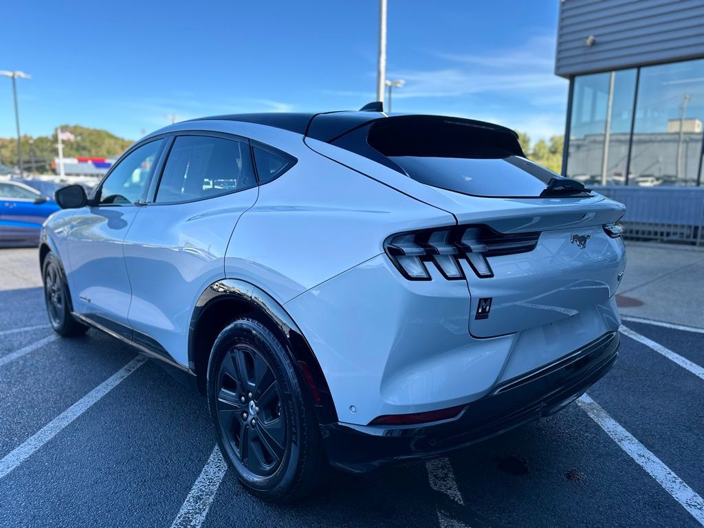 2022 Ford Mustang Mach-E California Route 1 photo 4