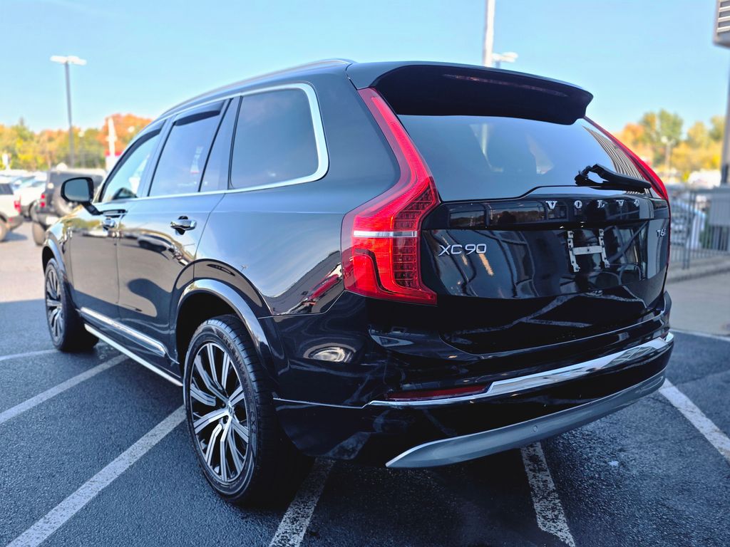 2022 Volvo XC90 T6 Inscription photo 3