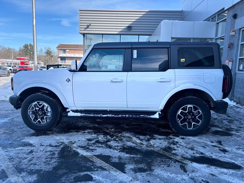 New 2025 Ford Bronco Outer Banks SUV