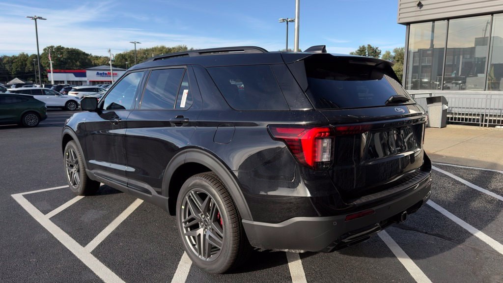 New 2027 Ford Explorer ST-Line SUV