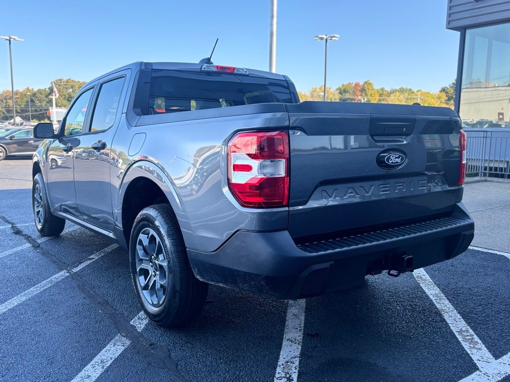 2025 Ford Maverick XLT photo 3