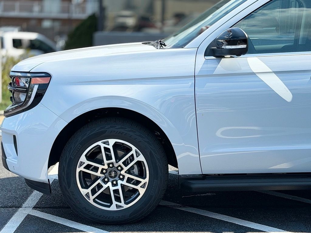 New 2026 Ford Expedition Max Active SUV