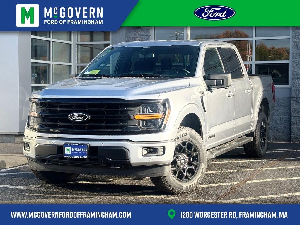 New 2025 Ford F-150 XLT Truck SuperCrew Cab