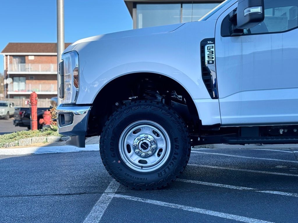 New 2025 Ford F-350SD F-350 XL Truck Regular Cab