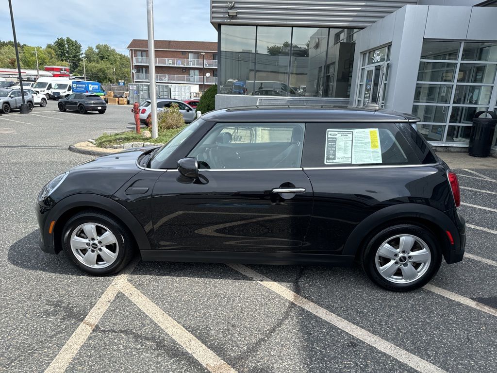 Used 2022 MINI Hardtop 2 Door Oxford Edition with VIN WMW33DH09N2P94313 for sale in Framingham, MA