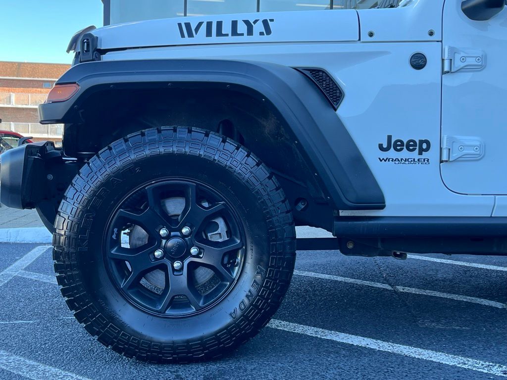 2020 Jeep Wrangler Unlimited Willys photo 2
