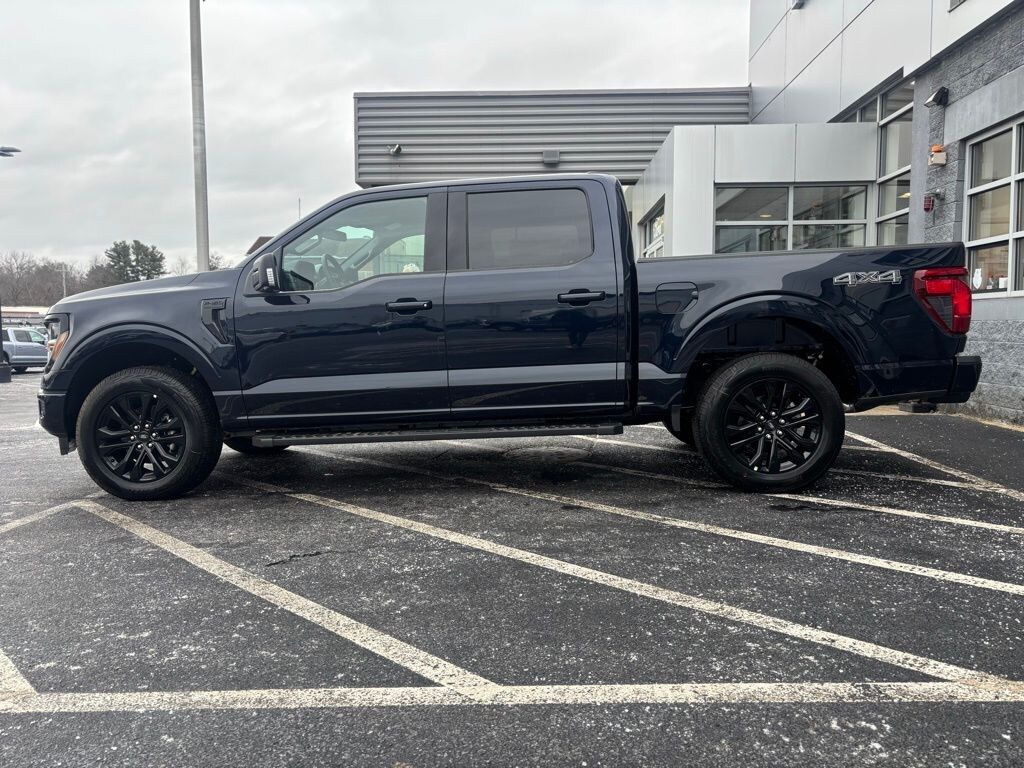 New 2025 Ford F-150 XLT Truck SuperCrew Cab
