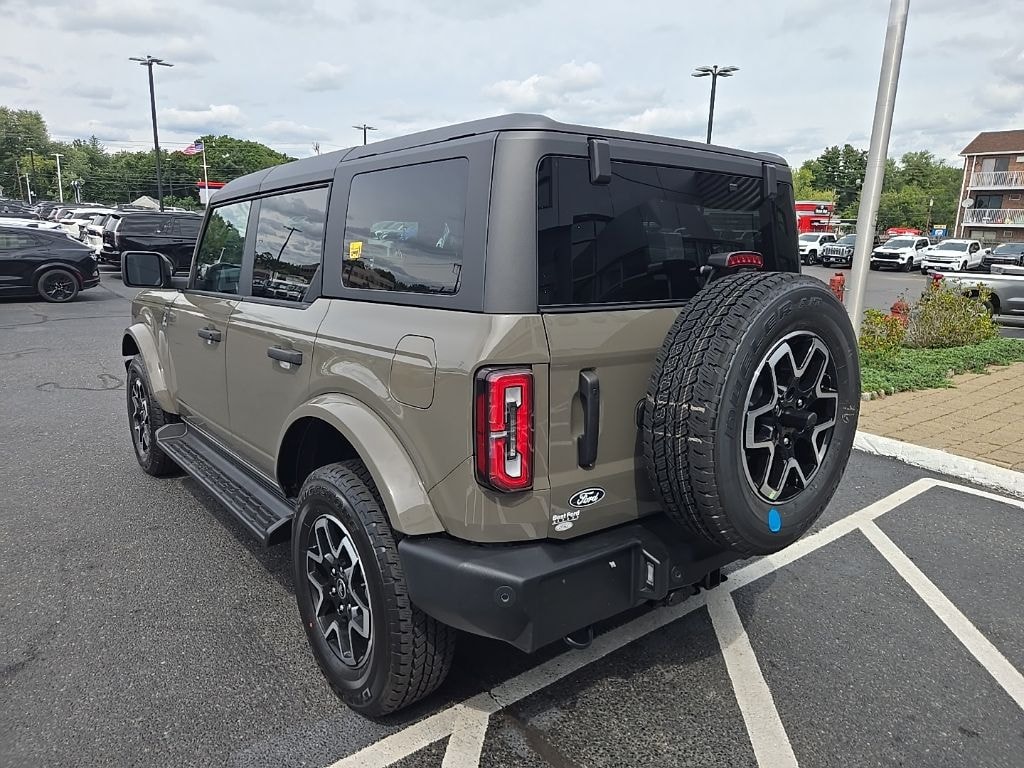 New 2026 Ford Bronco Outer Banks SUV