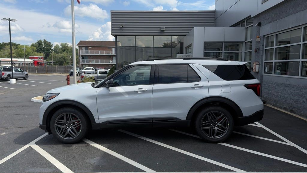 New 2026 Ford Explorer ST SUV