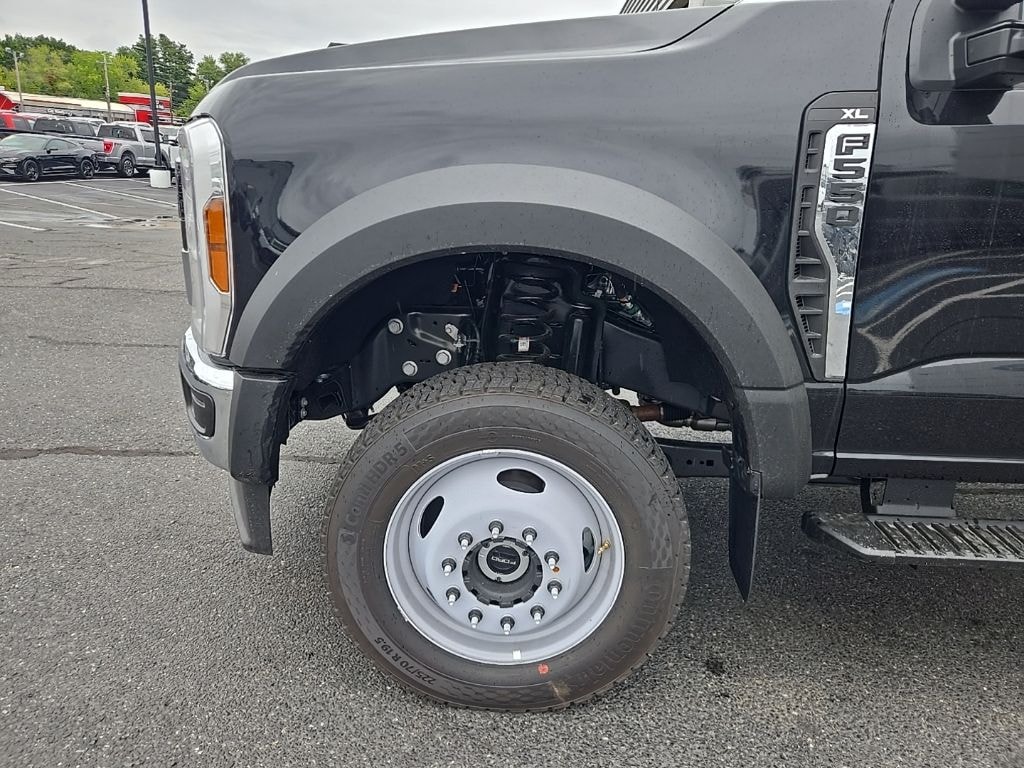New 2026 Ford F-550SD Chassis XL TRUCK