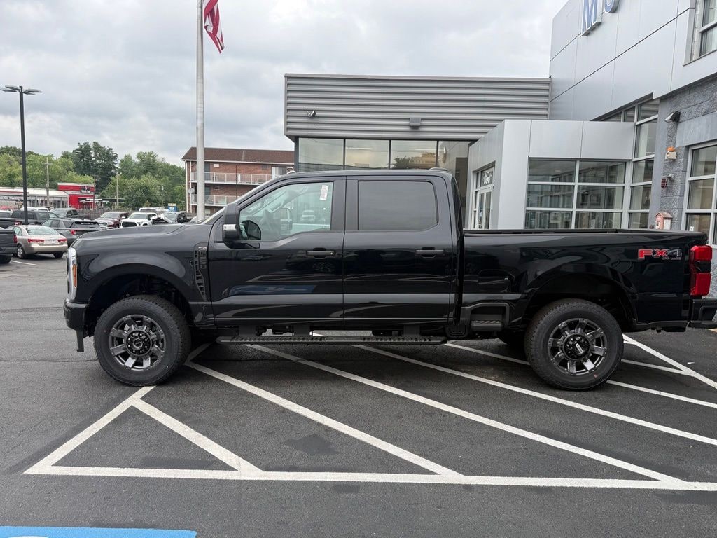 New 2026 Ford F-250SD F-250® XL Truck Crew Cab