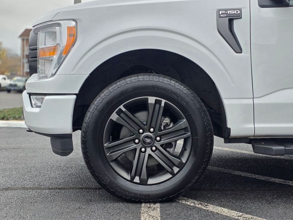 Used 2021 Ford F-150 XLT Truck SuperCrew Cab