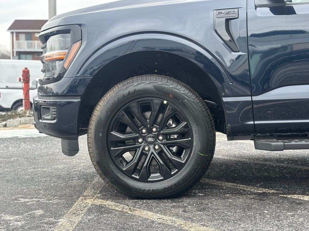 New 2025 Ford F-150 XLT Truck SuperCrew Cab