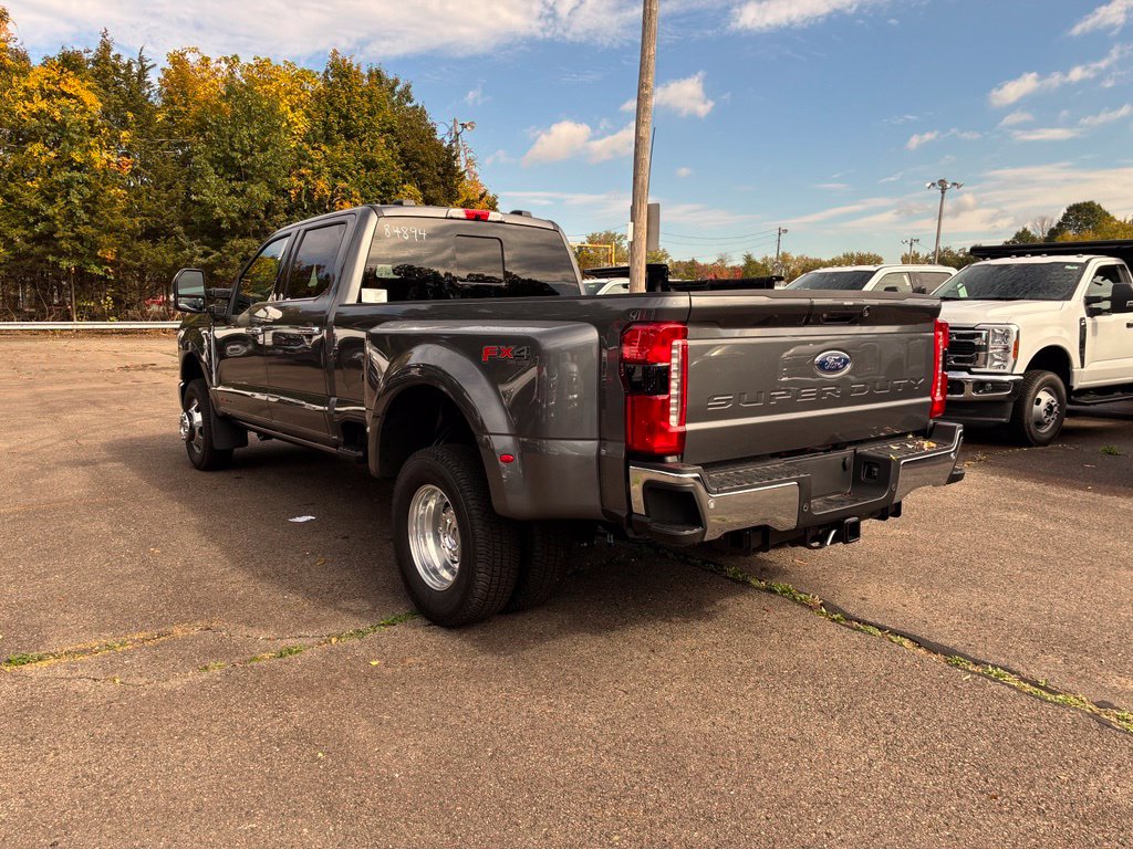 New 2026 Ford F-350SD F-350® Lariat® TRUCK