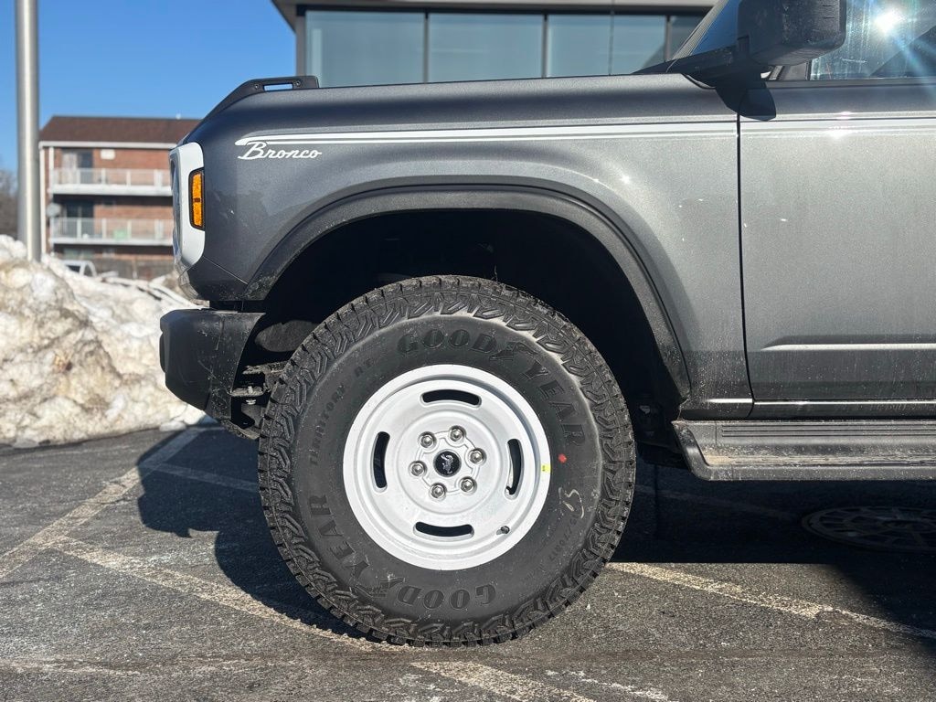 New 2026 Ford Bronco Heritage Edition SUV