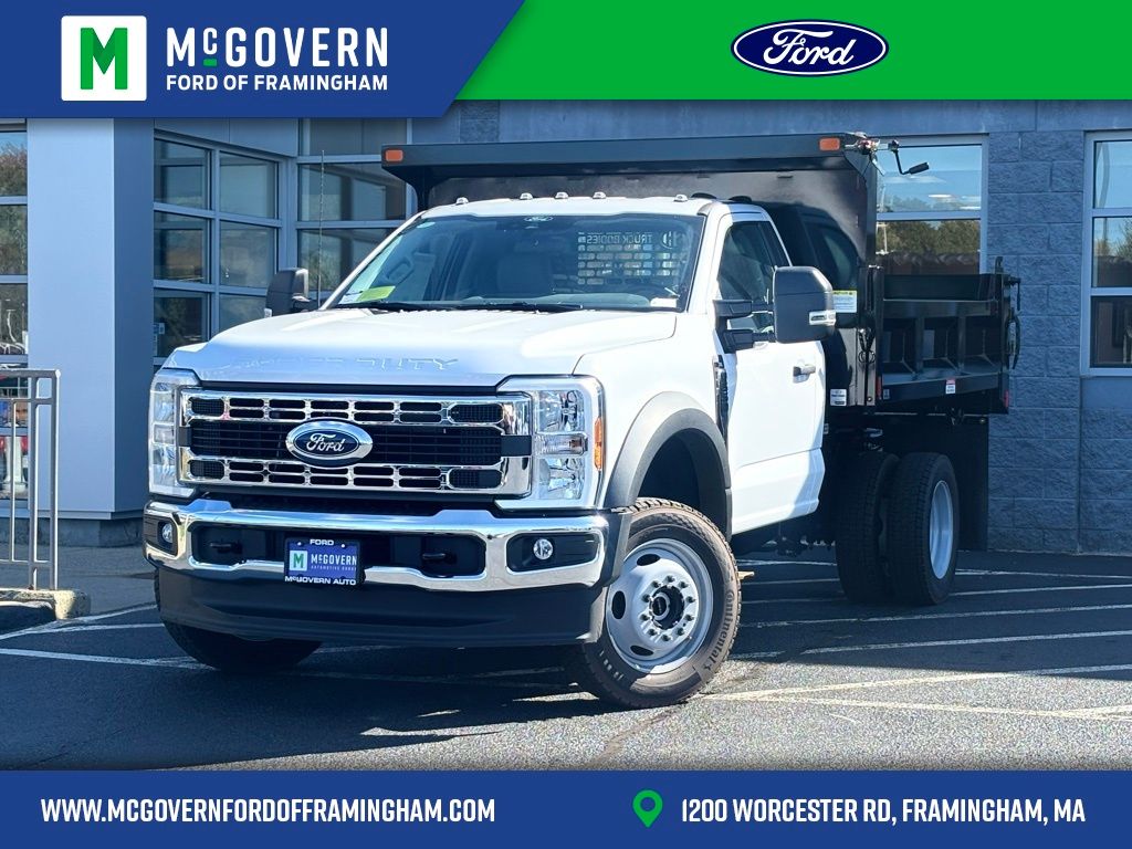 2025 Ford F-550 Super Duty Chassis Cab XL's photo