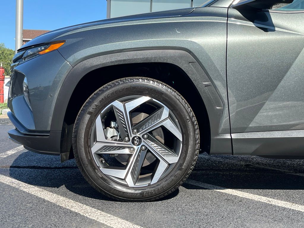 2022 Hyundai Tucson Limited photo 2