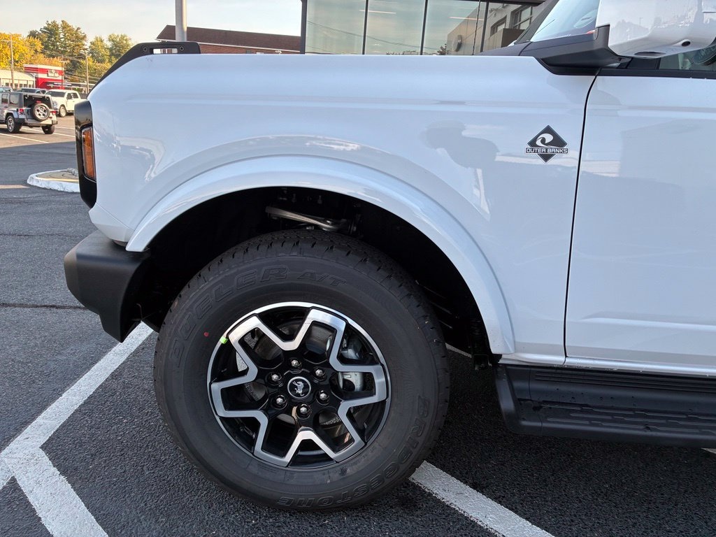 New 2026 Ford Bronco Outer Banks SUV