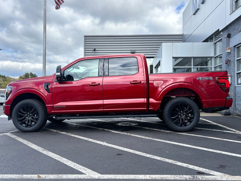 2025 Ford F-150 Lariat photo 2