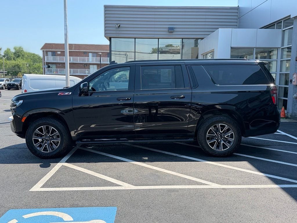 Used 2024 Chevrolet Suburban Z71 SUV