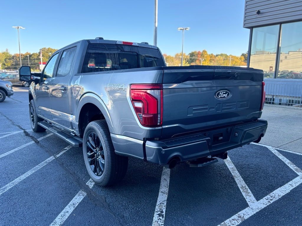 New 2025 Ford F-150 Lariat Truck SuperCrew Cab